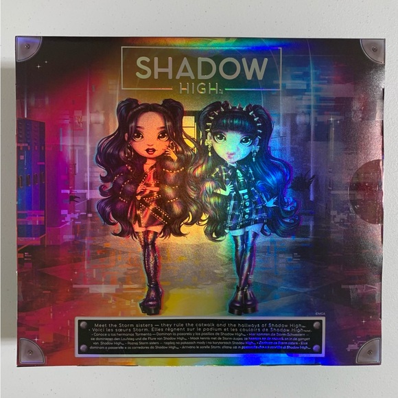 Shadow High Twins Naomi Storm & Veronica Storm Fashion Dolls w/Accessories-New - Picture 6 of 10